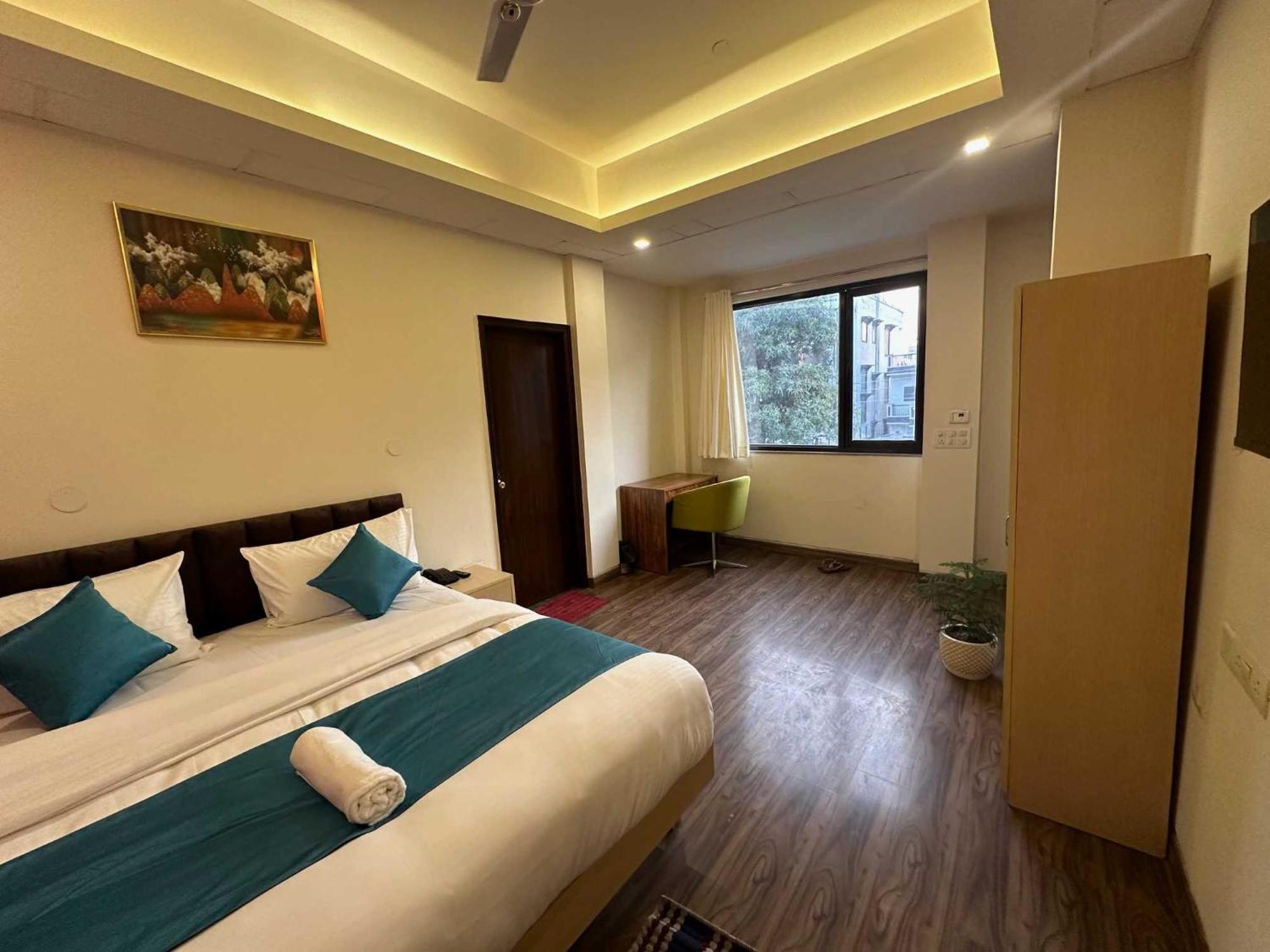 Collection O Royal Spark Inn Gurgaon Ngoại thất bức ảnh