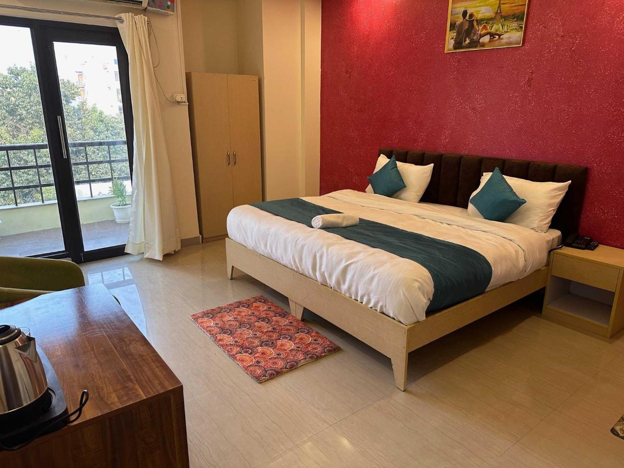 Collection O Royal Spark Inn Gurgaon Ngoại thất bức ảnh